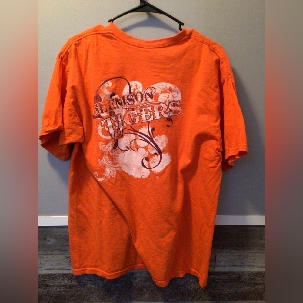 Ladies Large Clemson TShirt (0133)